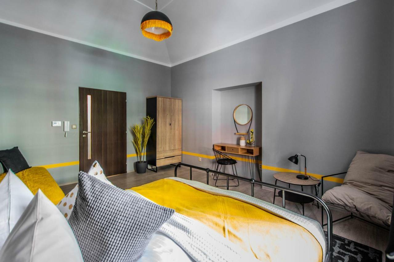 Stylish Apartments Close To Eden Garden Praga Exterior foto